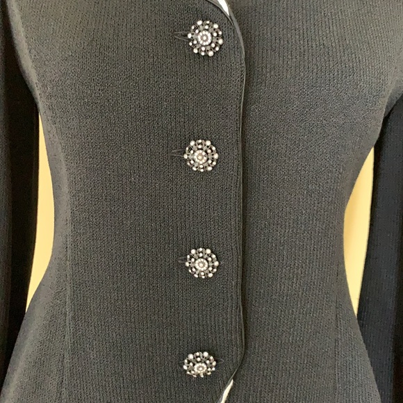 ST JOHN JACKET - Picture 4 of 15